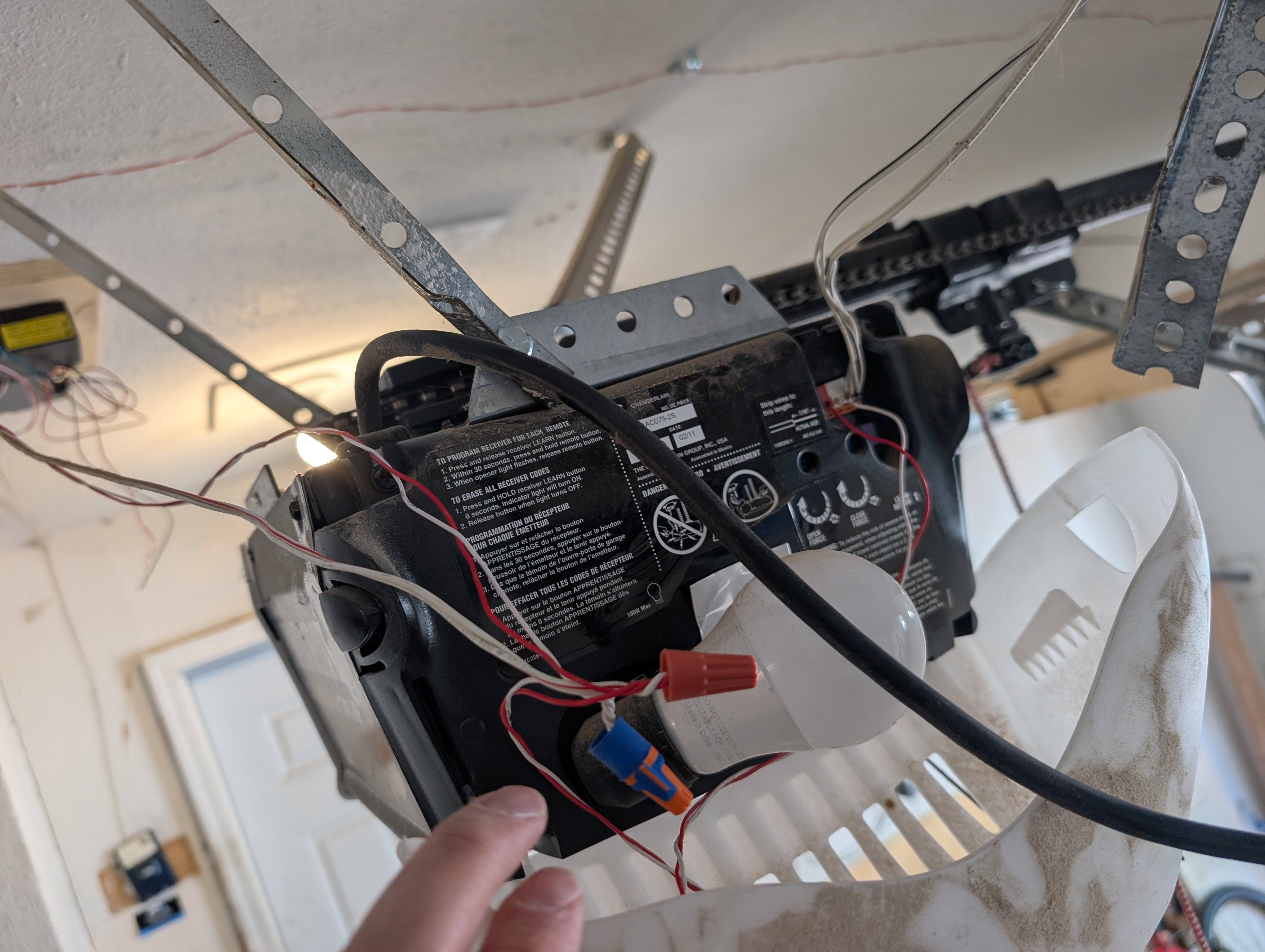 wire nut opener